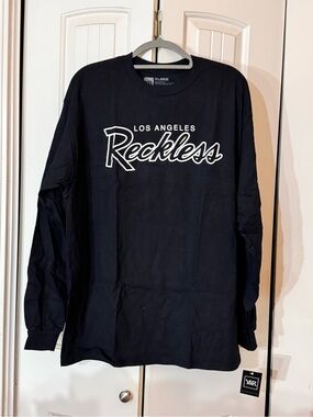Young & Reckless Los Angeles 'Reckless' Black Long Sleeve Tee 100% cotton NWT.